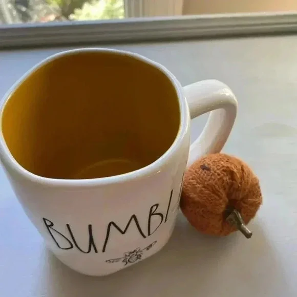 Rae Dunn Bumble ceramic mug 🐝 - Picture 3 of 8